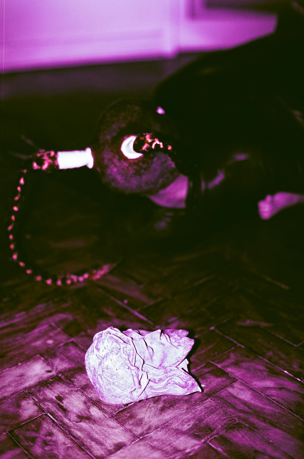 Sagrado Profano 2 with Abitante — butoh performance by MAVRA (Luiza Jesus do Prado), photo 4