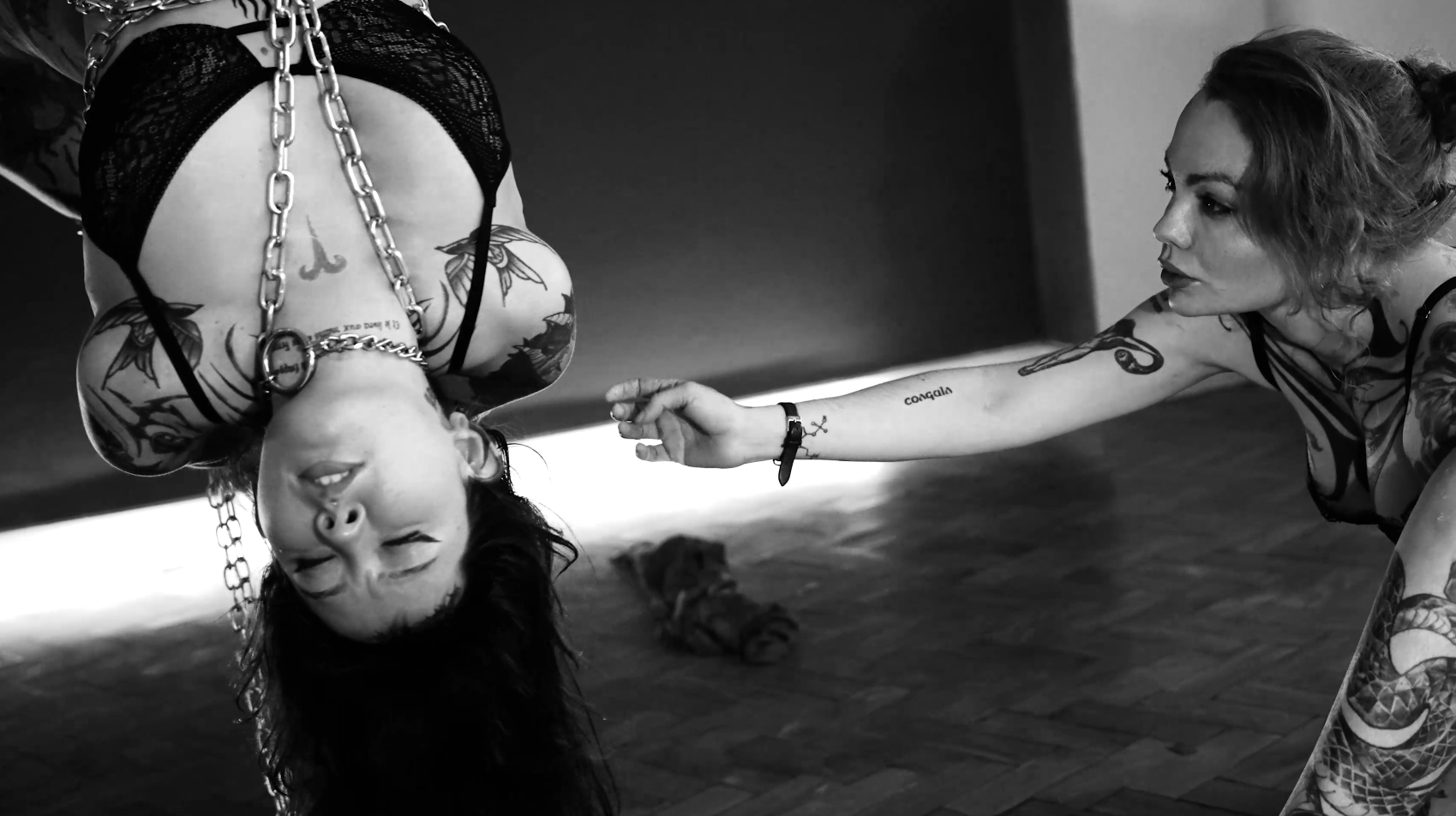 MAVRA guiding a suspended chain session