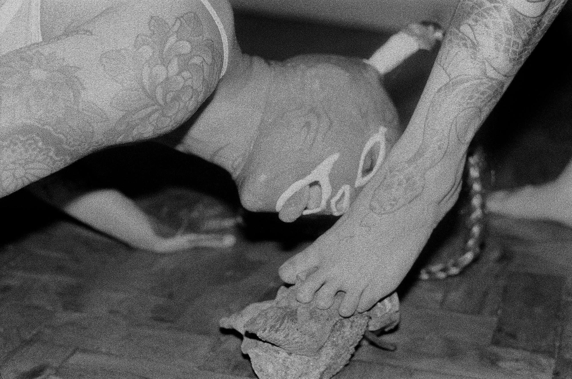 Profano with Abitante — butoh performance by MAVRA (Luiza Jesus do Prado), photo 4
