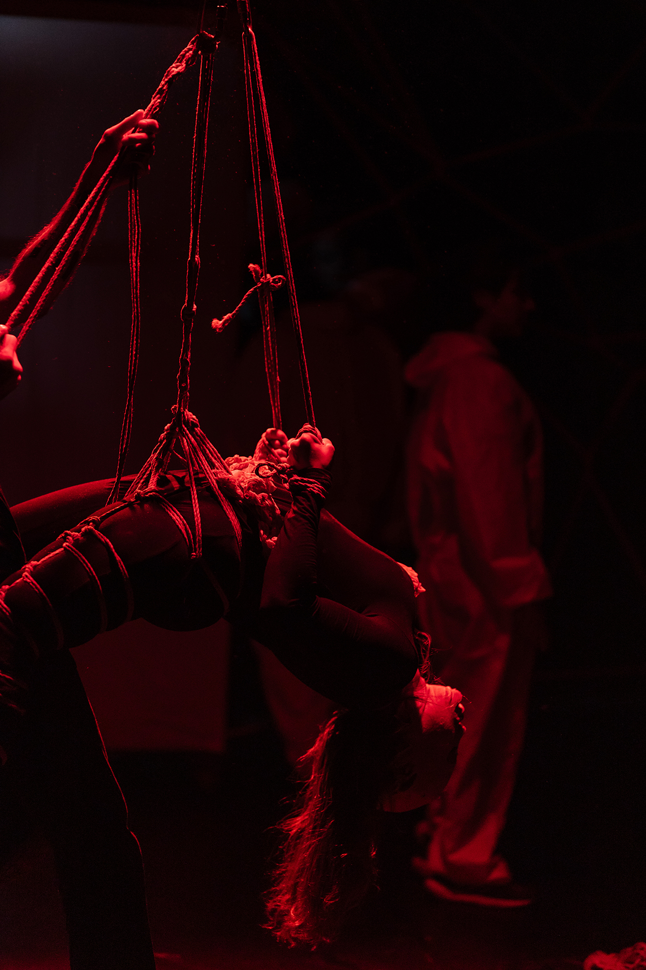 Teias Desconexas Stage performance — shibari stage performance by MAVRA (Luiza Jesus do Prado), photo 13